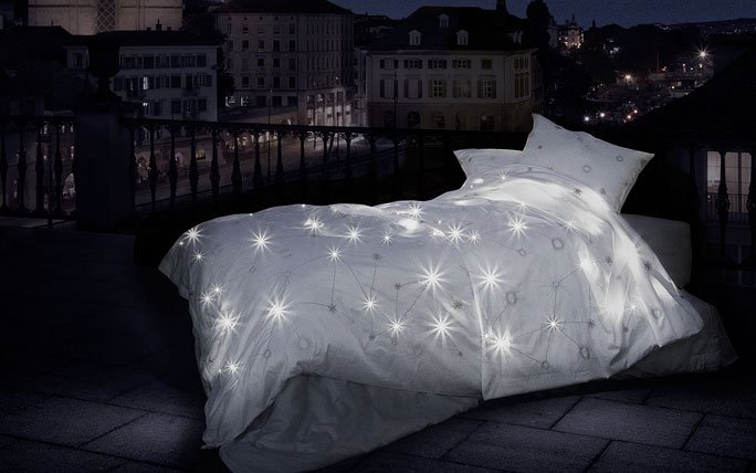 Leuchtende Bettwäsche