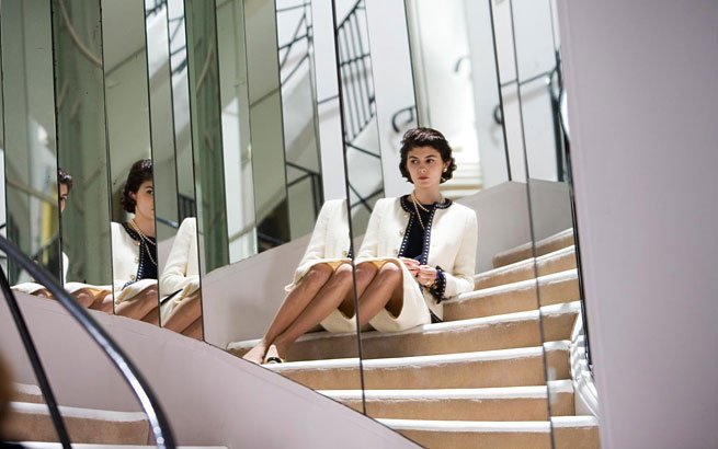 Audrey Tautou in der Coco Chanel Verfilmung im klassischen Zweiteiler