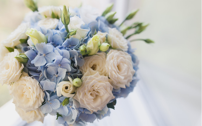 Hochzeitstraditionen wahren: Brautsträusse in Blau