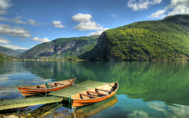 Schroffe Küsten und die scheinbar unberührte Natur in Norwegen