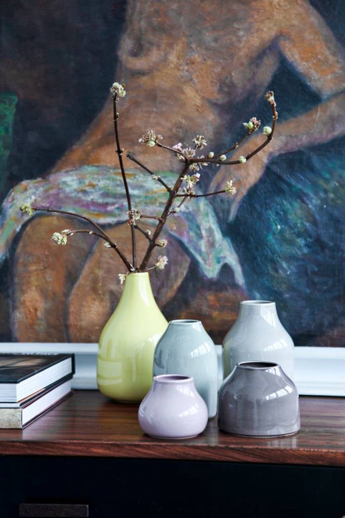 Vasen-Set in unterschiedlichen Farben und Formen