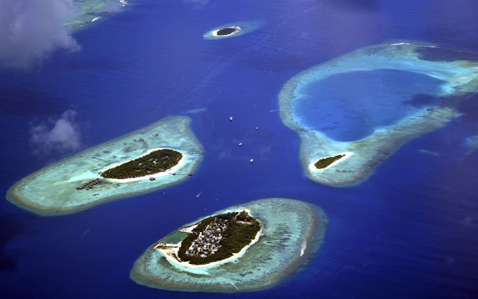Malediven – Hier wandelt man Barfuss