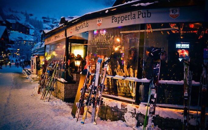 Après-Ski in Zermatt: Papperla Pub