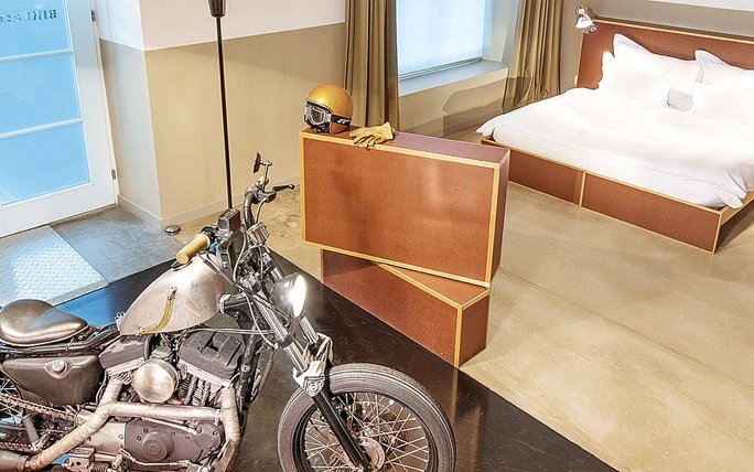Beherbergt auch Motorrräder: Loft-Hotel in Murg