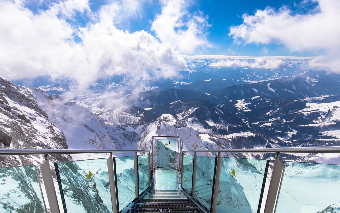 Skywalk «Treppe ins Nichts» – Dachstein, Österreich