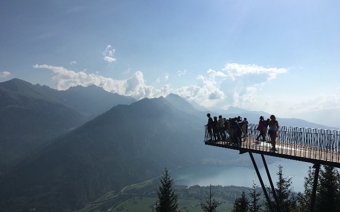 Aussichtsplattform Harder Kulm: Interlaken, Schweiz